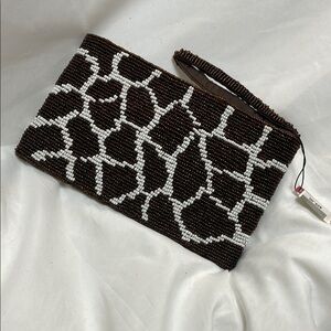 NWT Beaded Brown & White Giraffe Print Small Wristlet Clutch Bag, Intricate! 🦒
